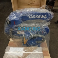 O robô de soldadura de Yaskawa Ar1440 usou KAWASAKI Robot With carga útil de 12 quilogramas