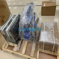 Linha central usada do robô de soldadura AR1440 do arco 6 para o controlador do robô de YASKAWA Motoman YRC1000