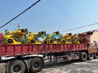 o KR usado 6 linhas centrais 10 R1420 10kg do prendedor do robô industrial do robô de Kuka avaliou a carga útil