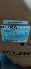 KR120 R2700 usou o robô de KUKA com armário para ensinar o pendente entrega em segundo 9,9 novos