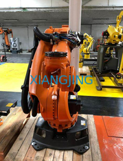 6 ACRÉSCIMO usado industrial do KR 210 do robô de Kuka da linha central R2700 para a picareta e o lugar